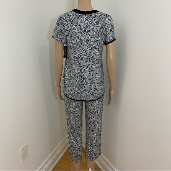 New Rene Rofe Women's 2 Piece Pajama Set PJs - Picture 2 of 14